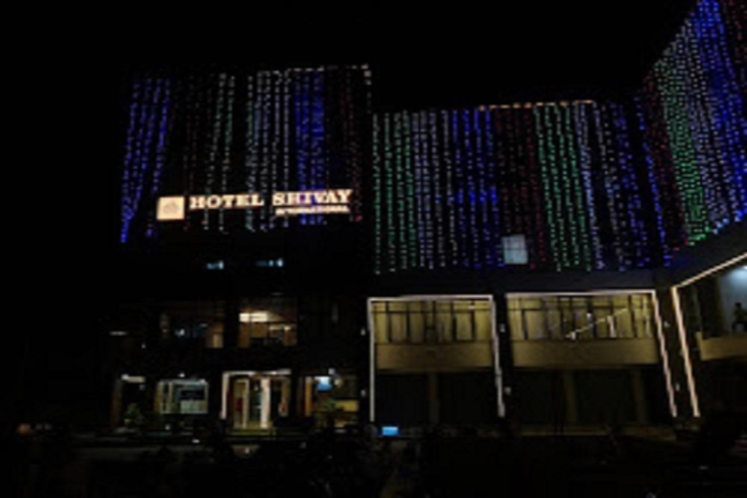 Hotel Shivay International Tharad 외부 사진