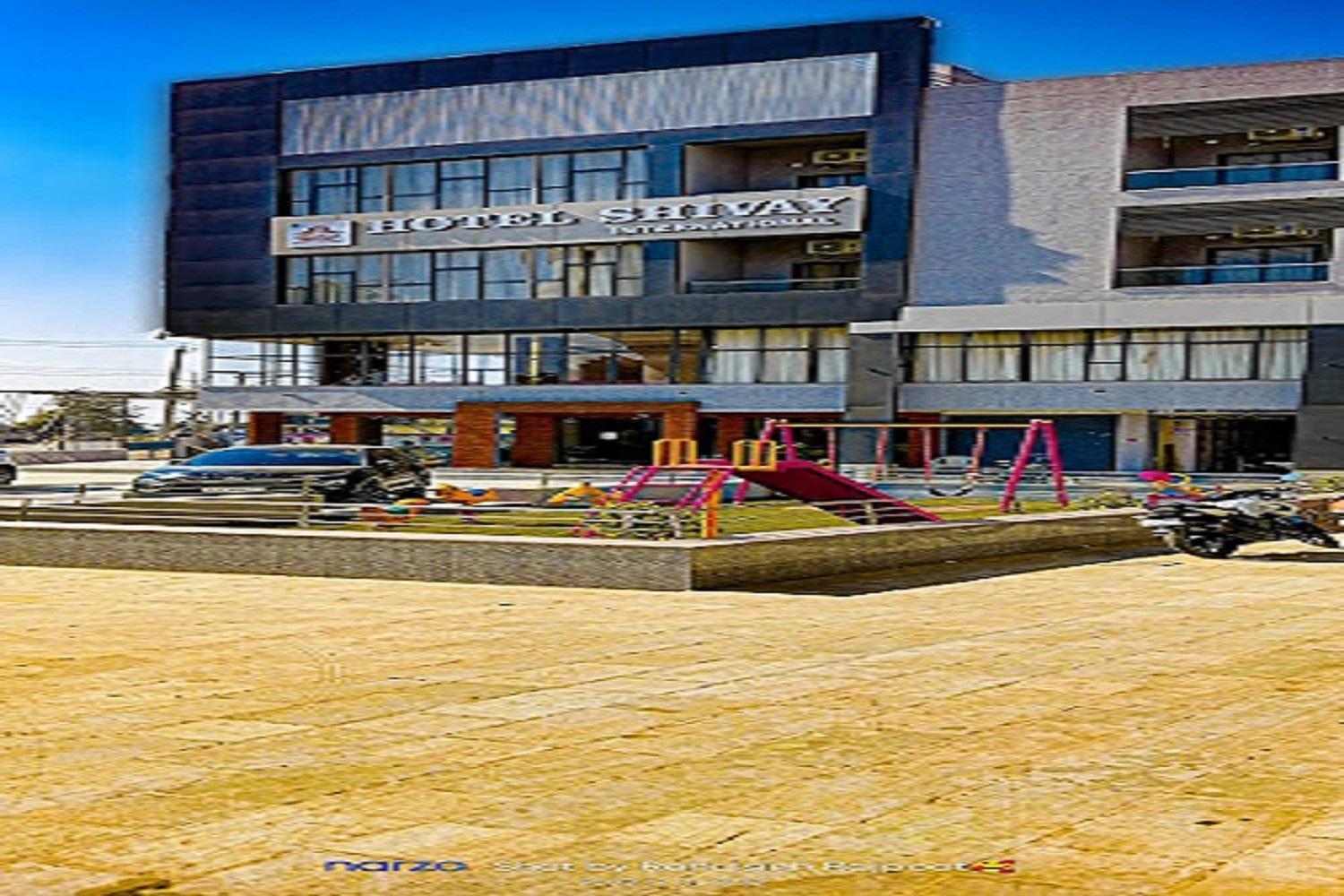 Hotel Shivay International Tharad 외부 사진